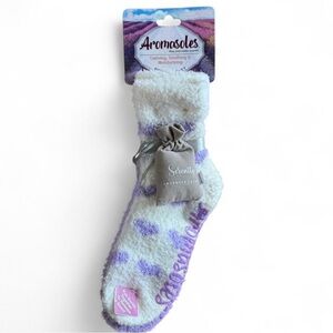 Aromasoles 2 PAIRS SUPER PLUSH Lavender & Shea Butter Infused Socks Purple Heart